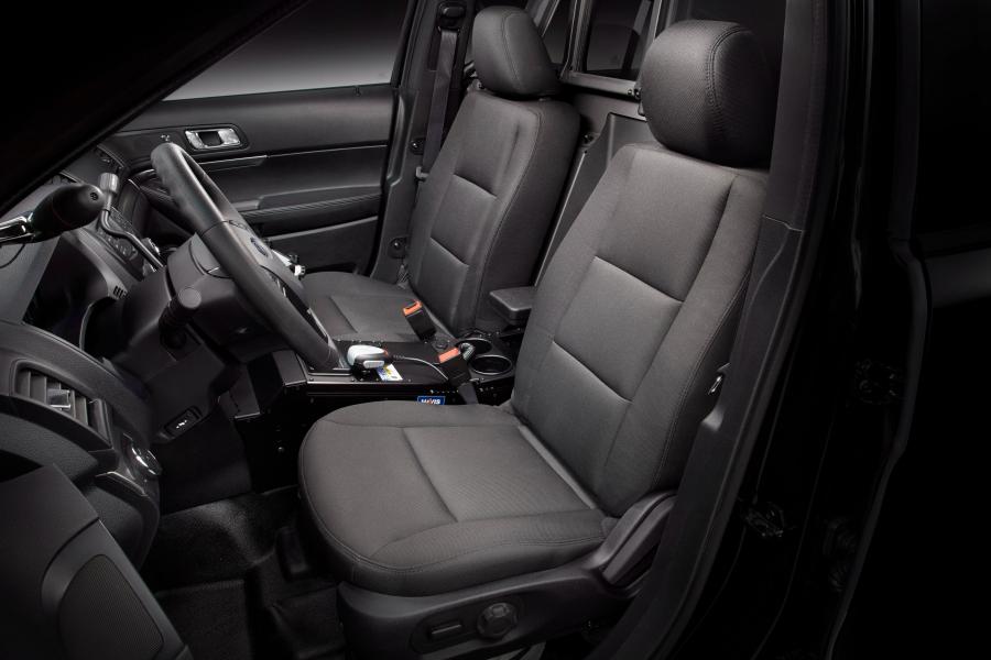  Ford Police Interceptor Utility 2015 года  (фото 11 из 12)